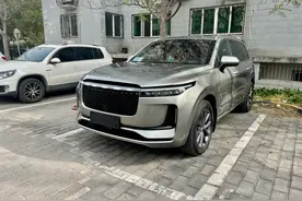 从“无脑信赖”到“逢帖便骂”，理想one车主为何如此后悔图片