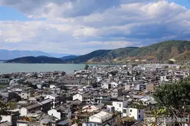 妥善安置搬迁群众 扶持就业稳定脱贫：县域易地扶贫搬迁工作一览图片