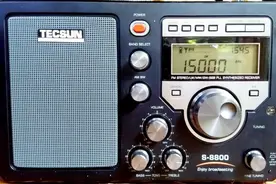 收音机对比测试 德生S8800 VS 松下RF-B65视频封面