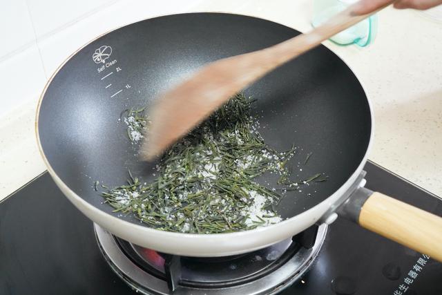 复工后的Soho办公，提神充电站，饮茶新模式：鸣盏煮茶器体验评测