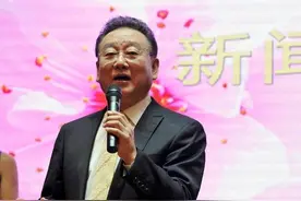 蒋大为：为给女儿买房回国赚钱，却惨遭敲诈90万，嗓子还差点废了图片