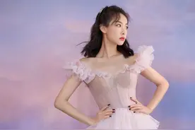 张艺兴宋茜遭韩网友抵制！批其通过韩国获得金钱名誉，还歪曲历史图片