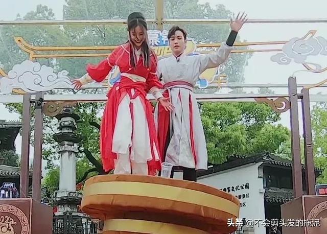 娱乐八卦,量大管饱:李现、杨幂、易烊千玺、王源、乔欣……