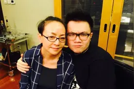 宋丹丹60岁公布退休，儿子巴图捧不红留遗憾？其实她早已释然图片