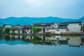 习诗录:春风又绿江南岸，明月何时照我还图片