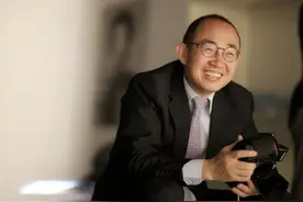 李嘉诚的最后一战，联手潘石屹搞“长生不老药”，还想收割一波图片