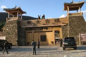 自驾游黑龙江萝北：黑龙江畔黄金古镇图片