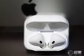 巴掌大小的“洗衣机”诞生！2分钟清洁Air Pods，过程看着太爽了图片