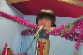 江湖骗术“花瓶姑娘”:没有四肢，离开花瓶无法生存，怎样做到的图片