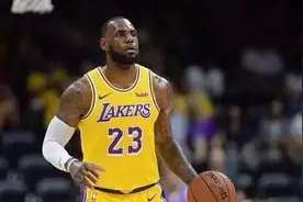 单赛季4000分是什么概念？翻遍NBA就1人 乔丹都不行图片