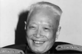 1981年，开国中将找一安徽村妇报恩，中将：我来实现40年前的承诺图片