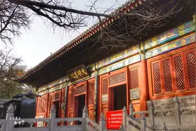 北京香火最旺的皇家寺庙，历史上高僧辈出，相传求姻缘特别灵验图片