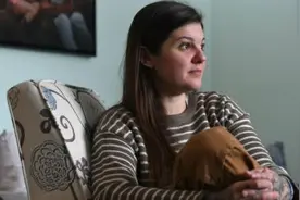 《女佣的故事》：刷马桶、领救济、住收容所，单身母亲还能逆袭吗图片