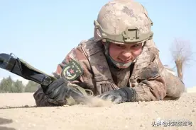一家三代习武！“功夫小子”李稳虎真像小老虎！图片
