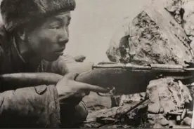 狙击对决是搏命！可怕的美军夜视专用枪曾险些结束志愿军夜战优势图片
