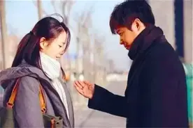 俗话：“男怕水蛇腰，女怕小噘嘴”是何缘故，老祖宗的观人术图片