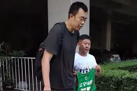 再见韩胖胖！从辽宁男篮巨无霸到疯狂减肥，为了全运会，他真拼了图片