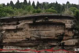 318国道上的遂宁小镇，神奇的造物，奇葩存在的景区图片