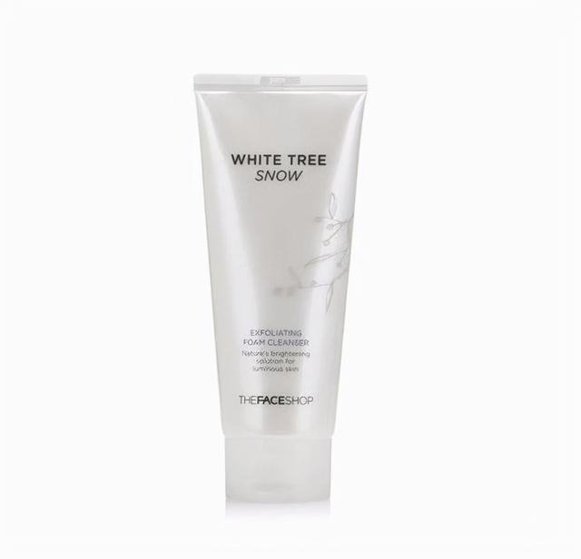 这些品牌洗面奶，温和清洁不伤肤让肌肤补水保湿，从此拥有蜜桃肌