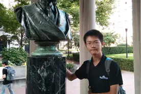 偏科最严重的省高考状元，语文108分还爱打游戏！却被北大录取图片