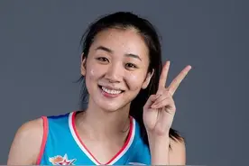 七仙女下温江——新赛季值得期待的八一女篮旧将图片