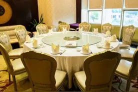 深圳富婆们的生活之：嫁入豪门的入场卷（一）图片