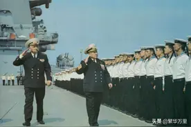 苏联的巅峰之作，8万吨级大型航母，如何中了美国的忽悠？图片