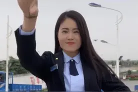 豫北女保安的贪财与滥情图片