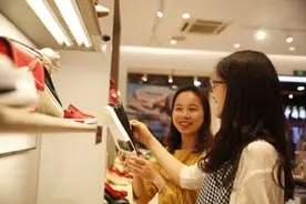 把线下门店搬到网上去！老牌鞋企红蜻蜓的自救之路图片