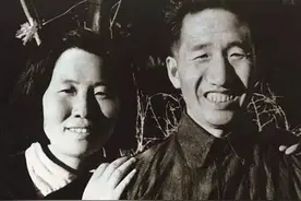 黄杰：从黄埔毕业后当县委书记，建国后丈夫成元帅，儿子是中将图片