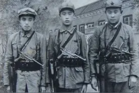 “御林军”上干队的级别有多高？营长只能当战士，队长成开国大将图片