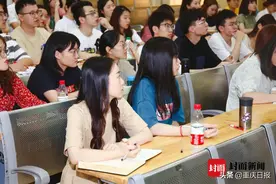 重庆这所中学厉害了，集结50名海内外名校高材生组成新教师队伍图片
