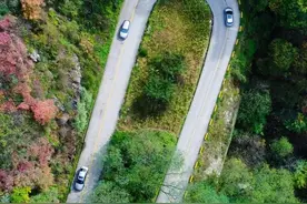 翠华山天池公路全面恢复通行图片