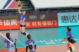 中国女排二传再出好苗子，雷海林拥有世界级潜质，有望接班丁霞图片