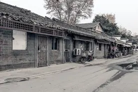 解密中国大案63：荒野惊现20具无名女尸，牵出吴建臣连环杀人案图片