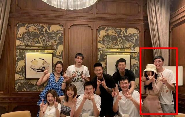 抢了NBA总决赛的风头！胡明轩女友首次曝光！CBA第一颜值
