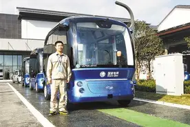 电动汽车可“即停即充、边走边充”无线充电成果已在河北雄安新区等地应用图片