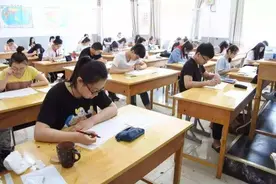 @中考生，中考录取率是多少？为何初中毕业生不能全部读高中？图片