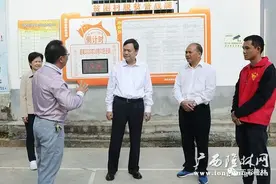 咬紧牙关、连续作战、奋力冲刺，确保全面实现脱贫摘帽目标任务图片