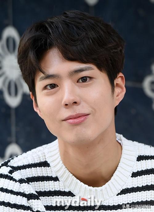 朴宝剑承认恋情宋慧乔,宋慧乔和朴宝剑被扒同游日本,宋仲基为何不愿帮