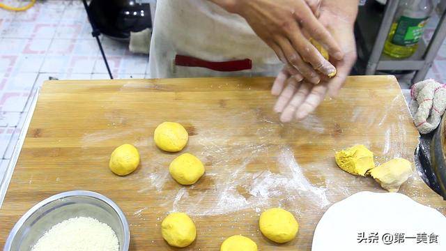 南瓜饼和面太粘怎么办