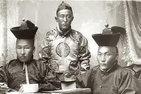 这才是清朝官员真实形象：个个好大的官威，图9才是和珅真实相貌图片