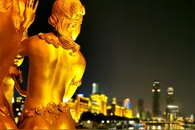 夜幕下的天津海河，美爆了图片
