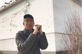 农民为什么不愿意搬迁？农村大爷告诉你原因，你觉得是这样吗？视频封面