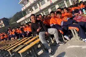 乡村教师彭永翥：一位教数学的体育老师图片