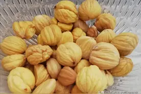 板栗如何轻松剥掉鬼皮？一碗热水搞定！另附栗子的5种香醇吃法图片