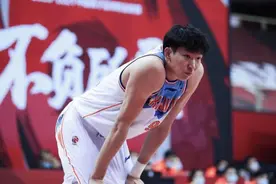姚明回应周琦退赛事件：承认男篮损失巨大，但拒绝妥协图片
