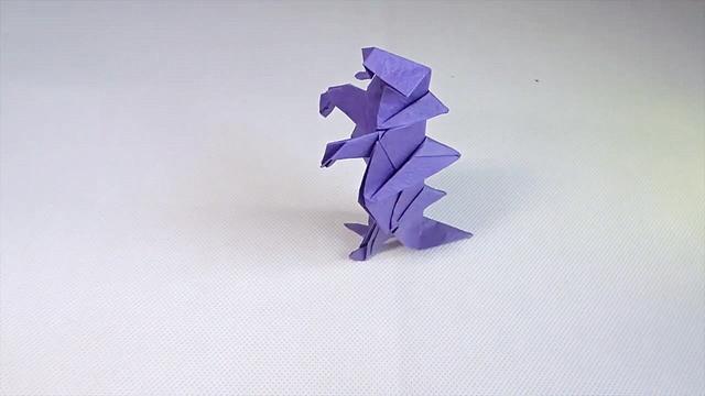 儿童手工小课堂,带你学习如何折纸小怪兽哥斯拉的方法!