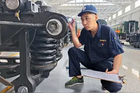 交广会客厅｜客车的“安全管家”图片
