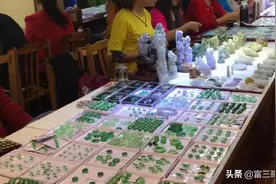 翡翠造假揭秘：造假方式看似很多，其实掌握这几点，谁也骗不到你图片